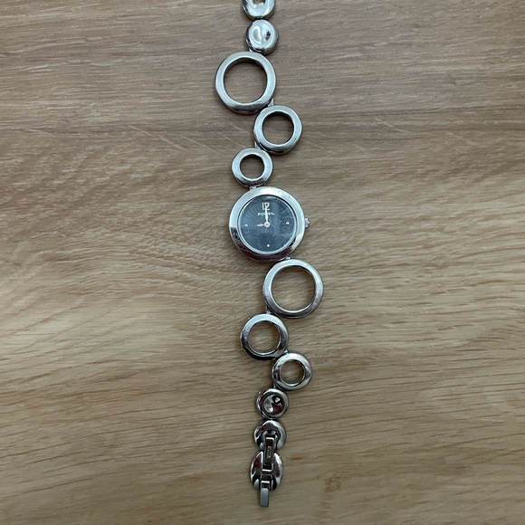 Fossil Silver Circle Link Watch - Picture 3 of 3